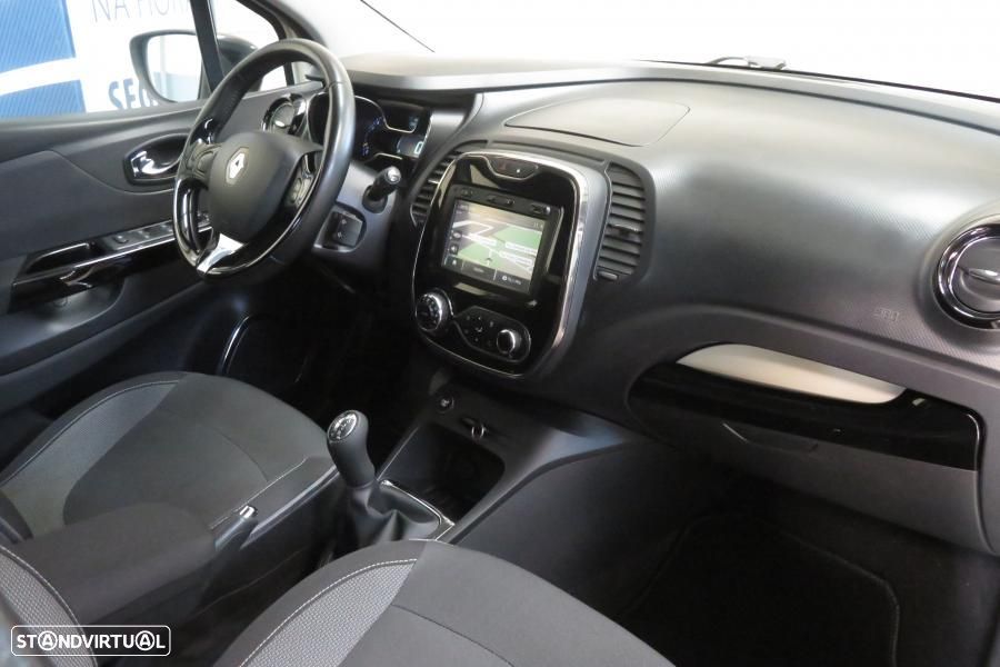 Renault Captur 0.9 TCE Exclusive - 30