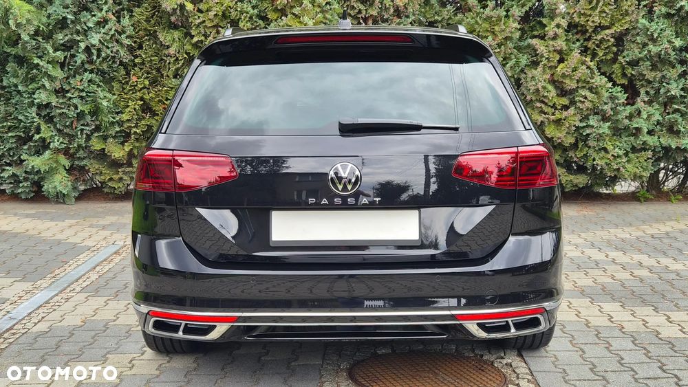 Volkswagen Passat - 10