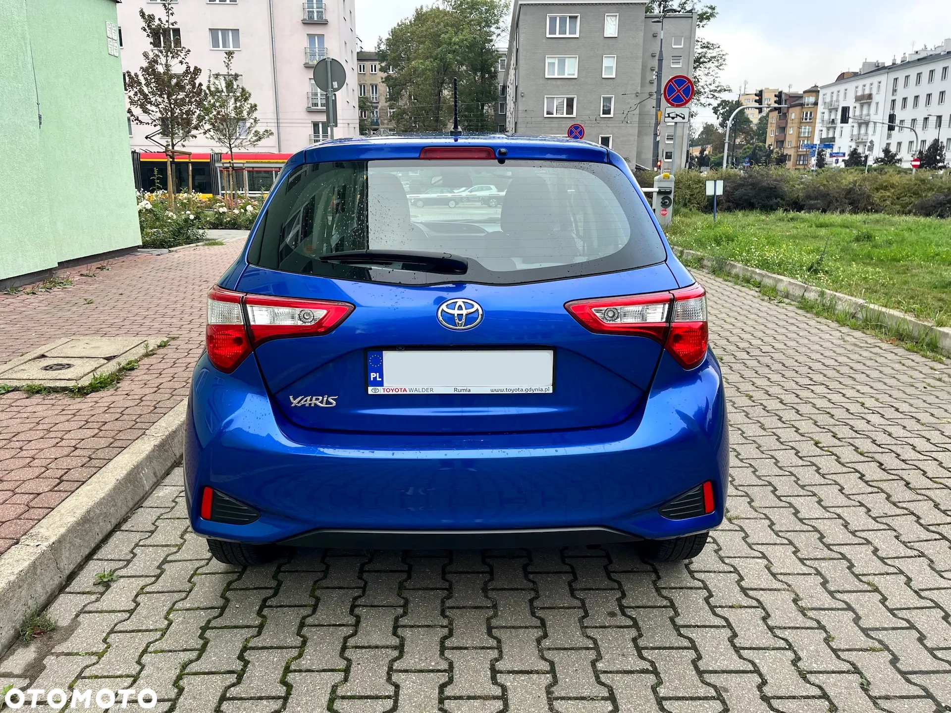 Toyota Yaris 1.5 Premium - 10