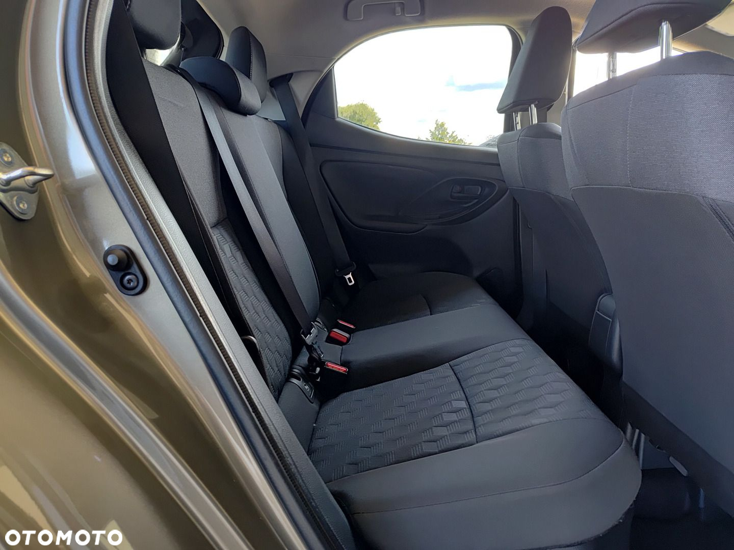Toyota Yaris - 7