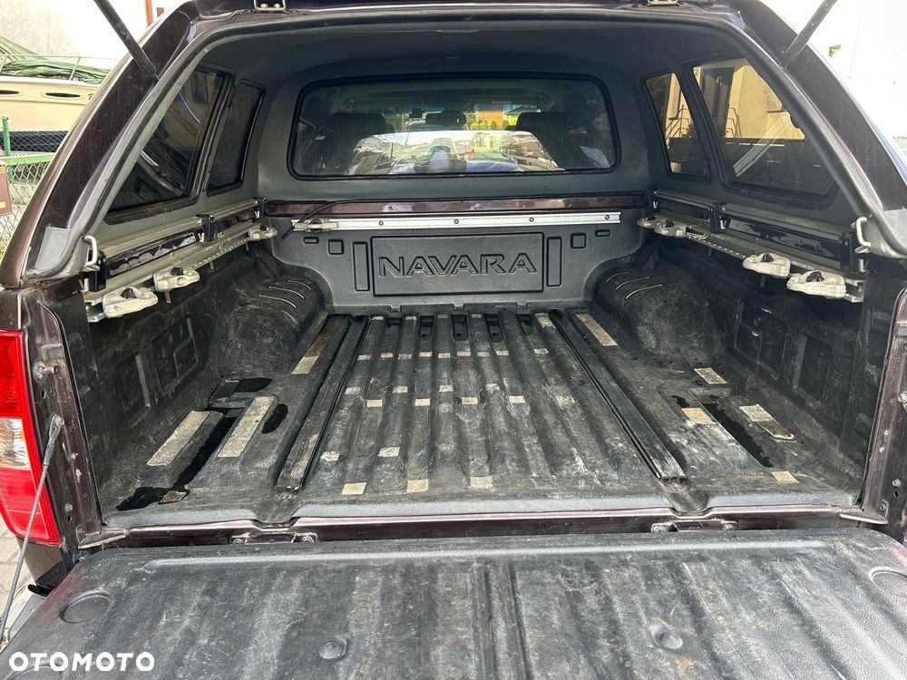 Nissan Navara 3.0 D V6 - 27