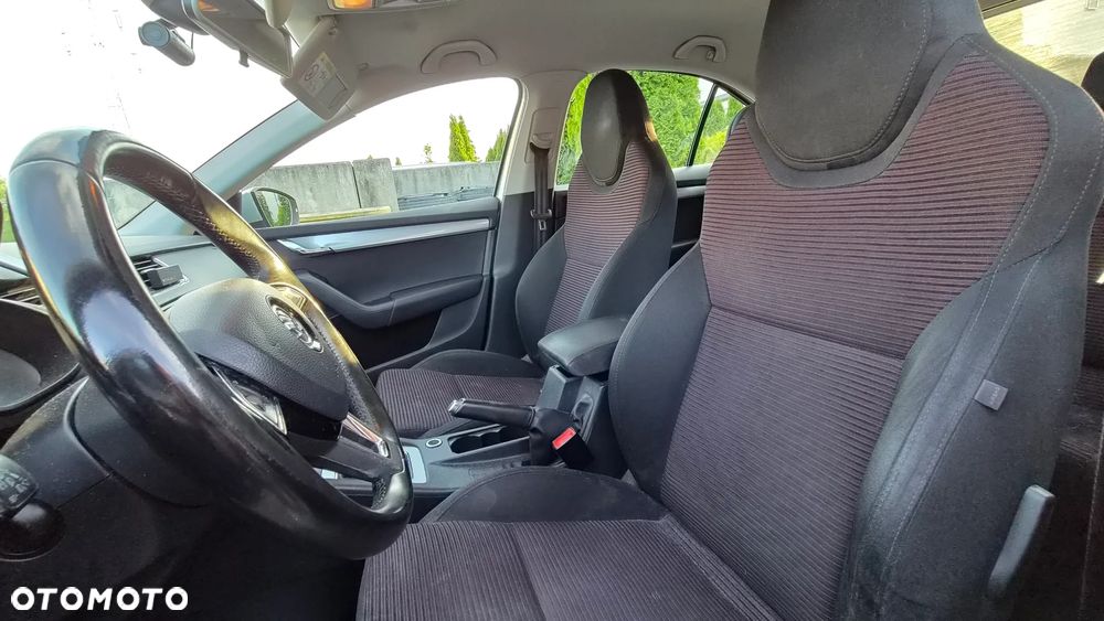 Skoda Octavia 1.6 TDI Ambition - 10
