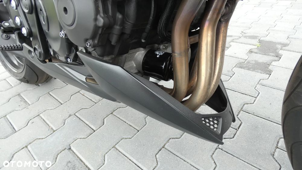 Suzuki GSX - 20