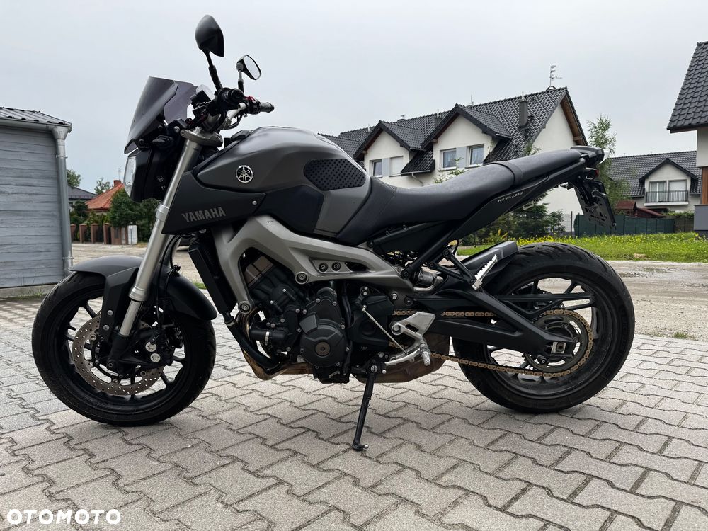 Yamaha MT - 1