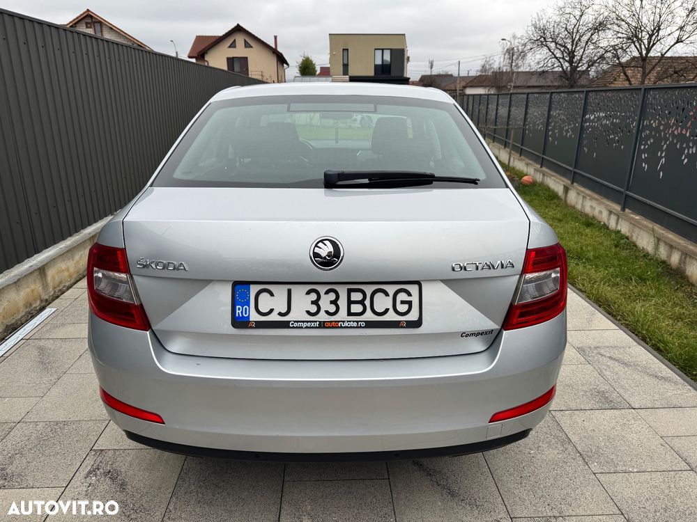 Skoda Octavia 1.6 TDI Ambition - 5
