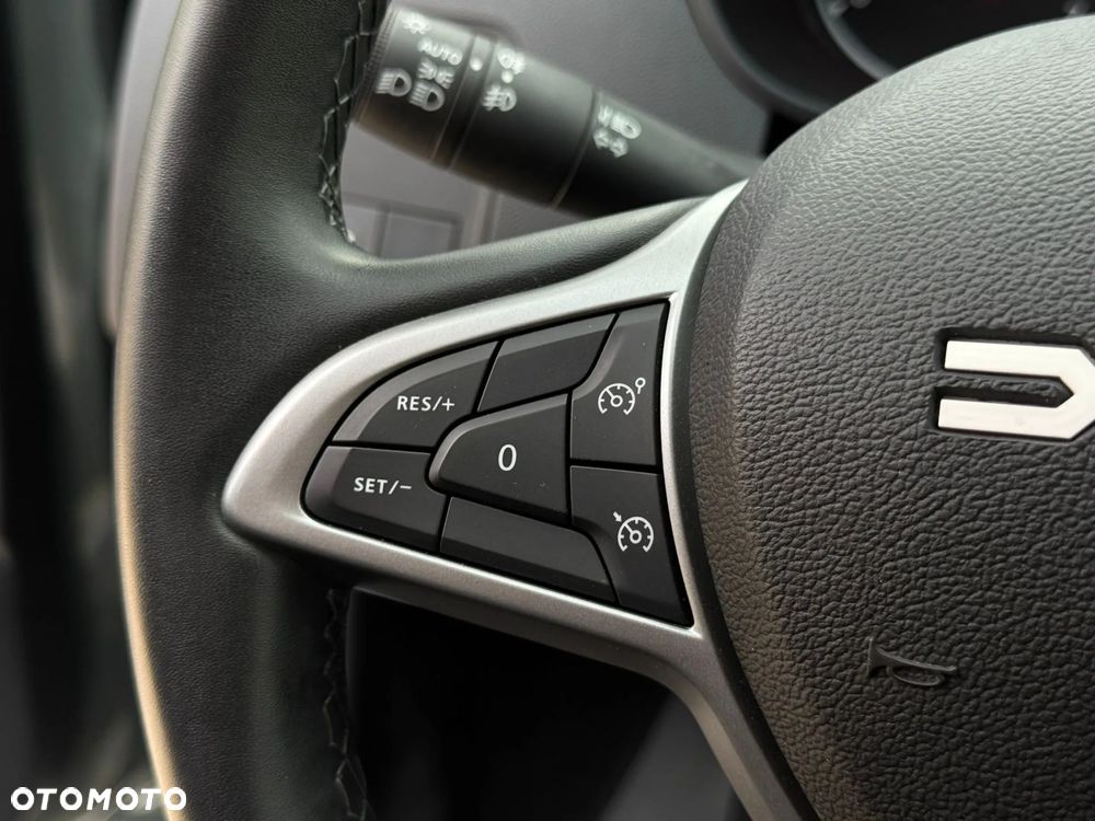 Dacia Duster TCe 150 EDC 2WD Prestige - 24