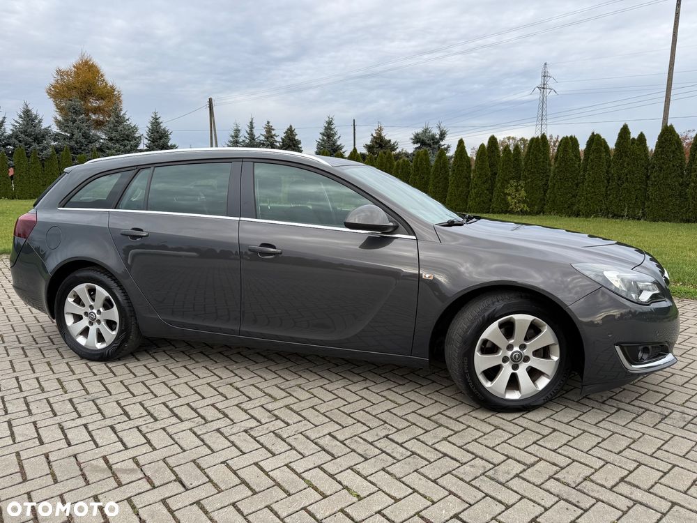 Opel Insignia - 15