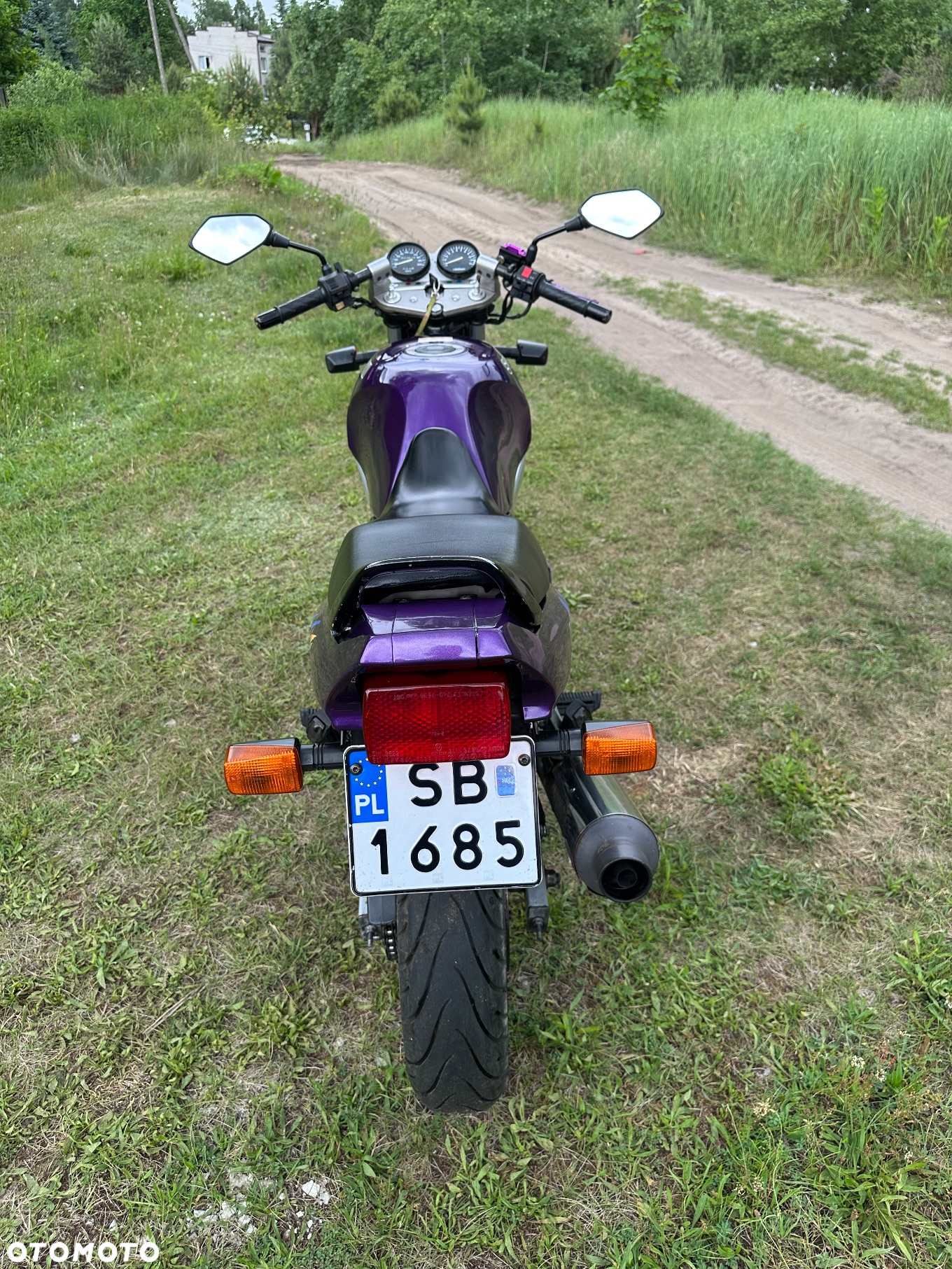 Suzuki GS - 9
