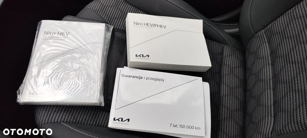 Kia Niro 1.6 GDI Hybrid M - 19