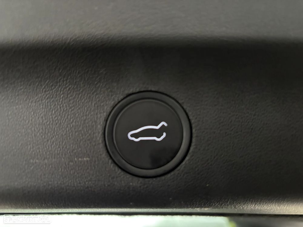 Tesla Model Y Long Range Tração Integral - 19