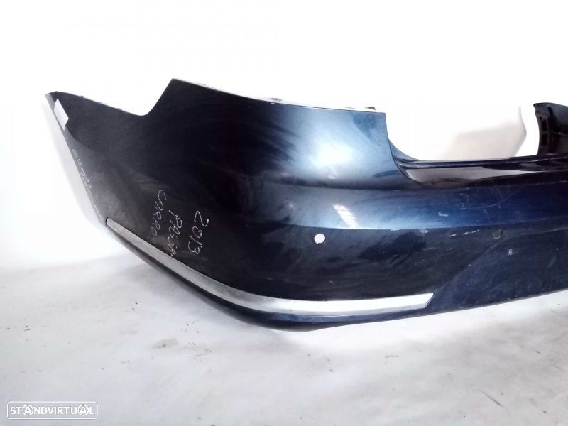 Pára-choques trás VOLKSWAGEN Passat (362) - 3