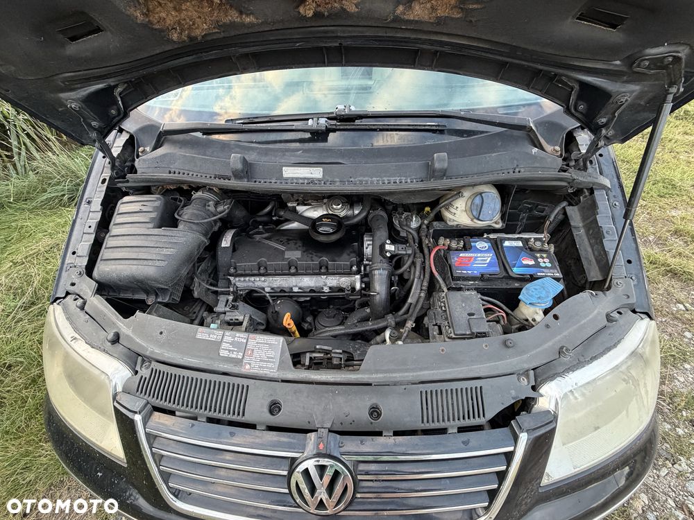 Volkswagen Sharan - 8