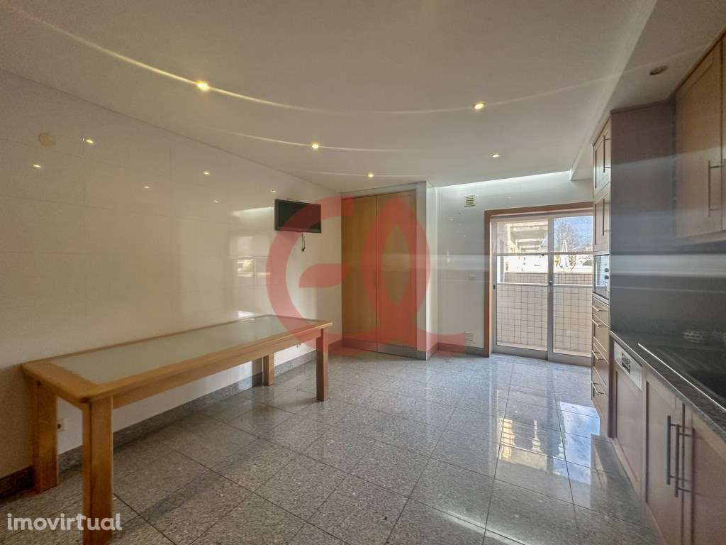 Apartamento T3 - Cova, Meadela - Grande imagem: 4/18