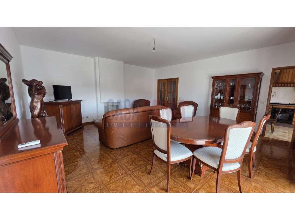 Apartamento T3 Mobilado com Garagem | Bente - Vila Nova de Famalicão - Grande imagem: 2/23