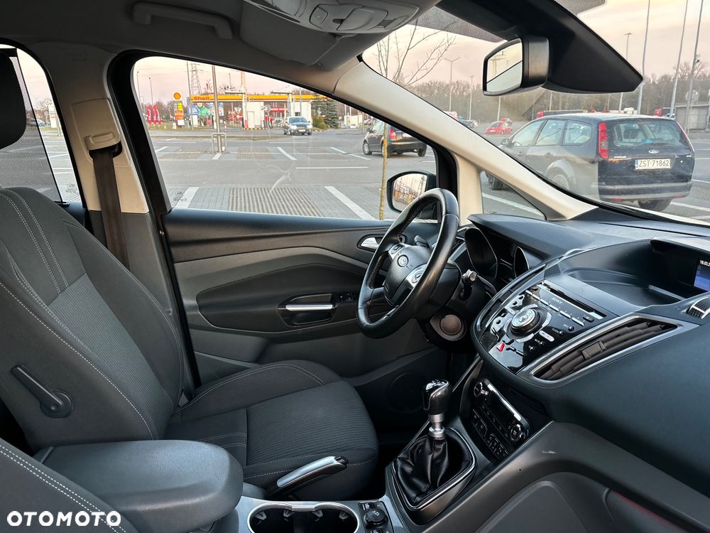 Ford C-MAX - 14