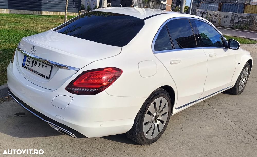 Mercedes-Benz C 300 e PHEV - 4