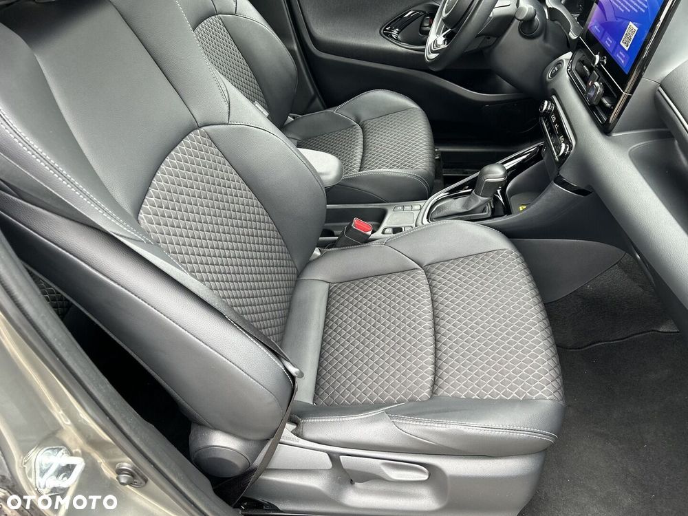 Toyota Yaris Hybrid 1.5 Executive - 18