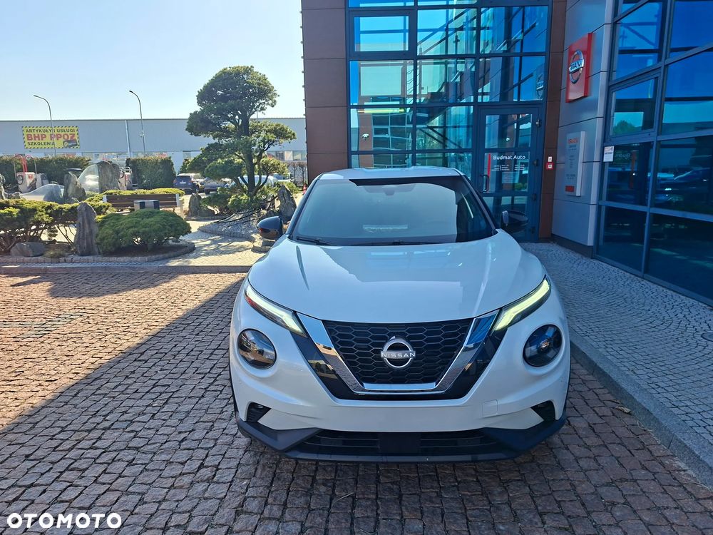 Nissan Juke 1.0 DIG-T N-Connecta DCT - 2