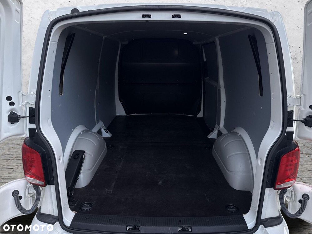 Volkswagen Transporter Trendline - 20