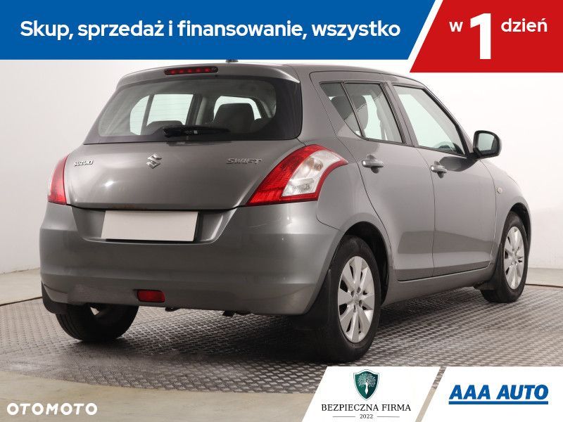 Suzuki Swift - 7