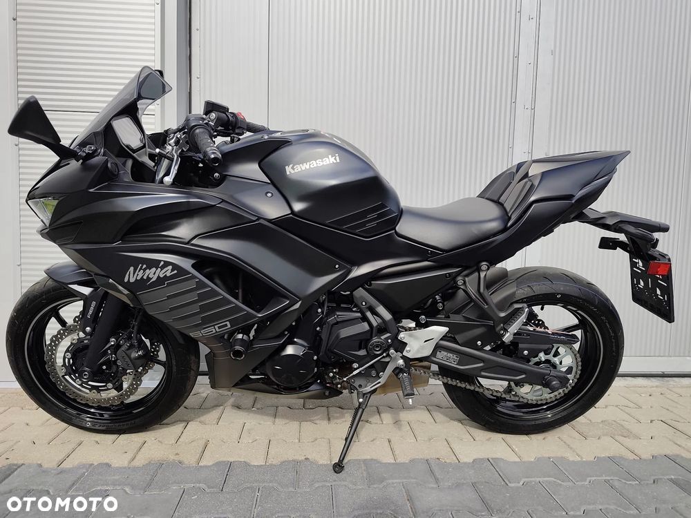 Kawasaki Ninja - 4