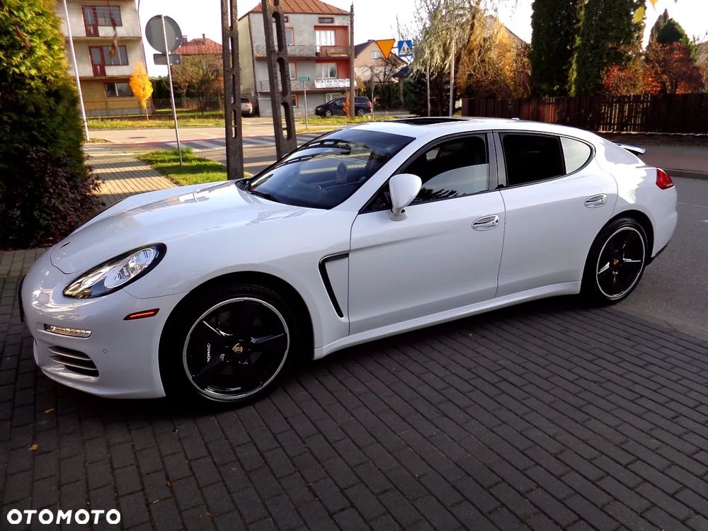Porsche Panamera 4 PDK Edition - 31