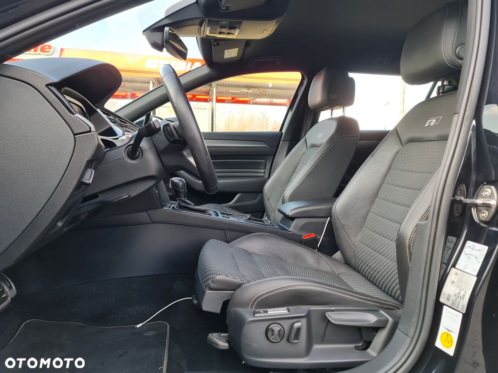 Volkswagen Passat - 9