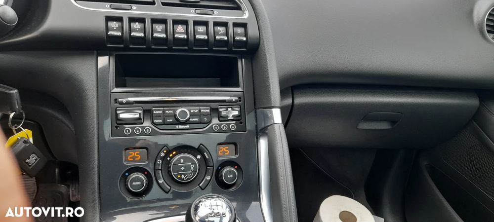 Peugeot 3008 PureTech 130 Stop & Start Allure - 13