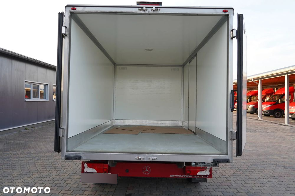 Mercedes-Benz Sprinter/Lamar - 10