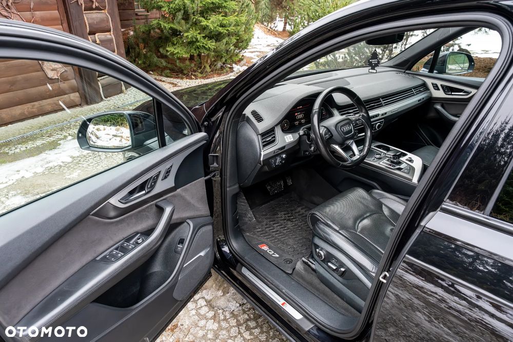 Audi Q7 - 23