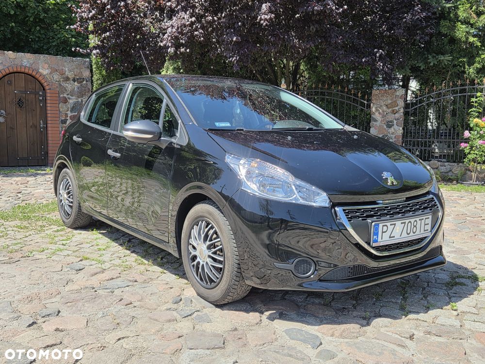 Peugeot 208 - 2