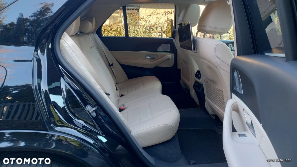 Mercedes-Benz GLE 400 4Matic 9G-TRONIC AMG Line - 19