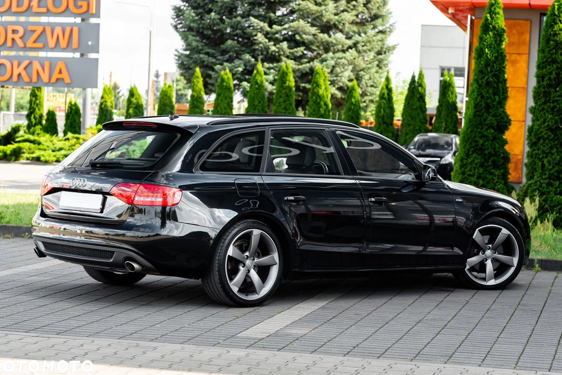 Audi A4 Avant 3.0 TDI DPF clean diesel quattro tiptron S line Sportpaket - 3