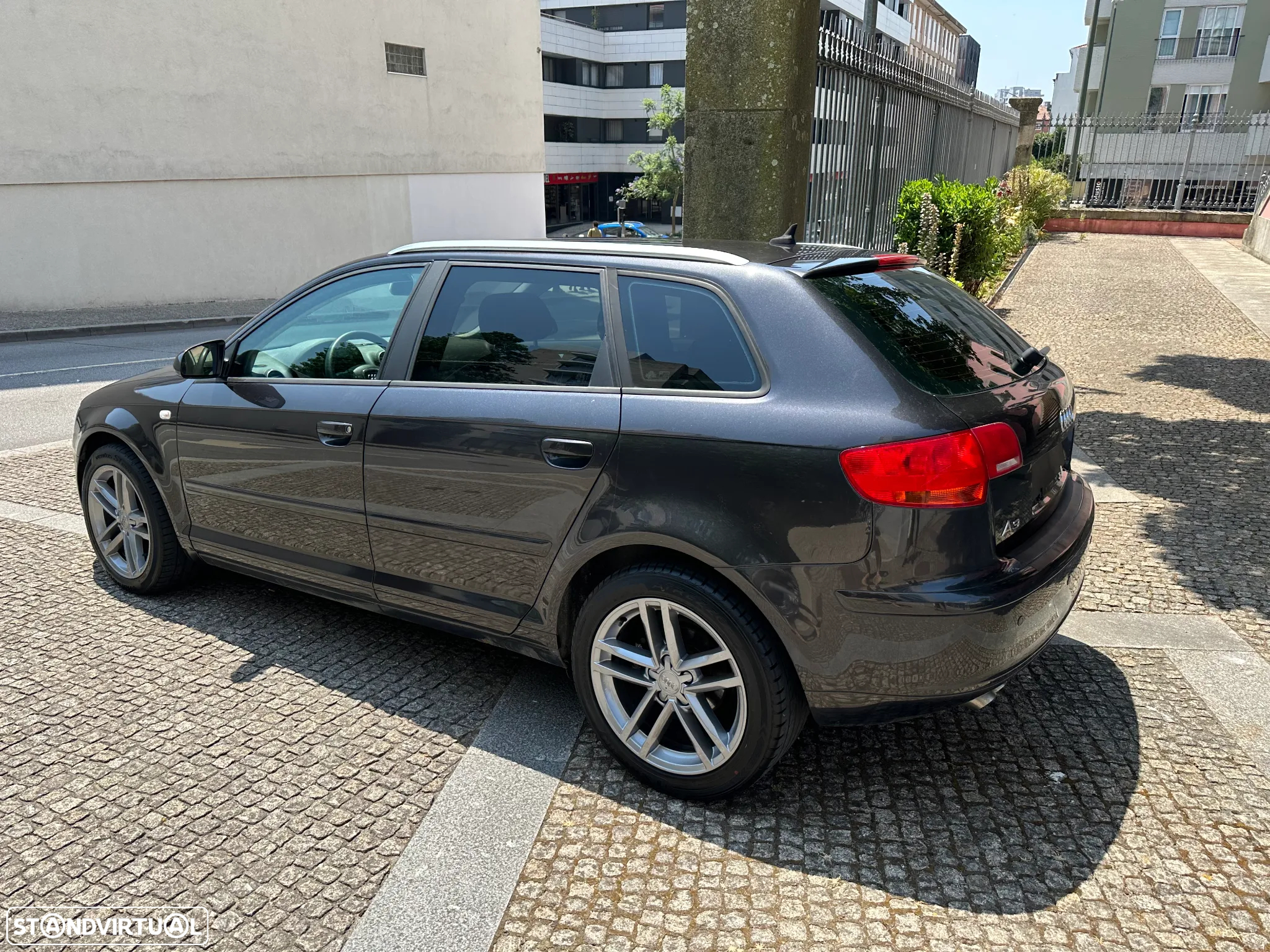 Audi A3 Sportback 1.9 TDi Advance - 4