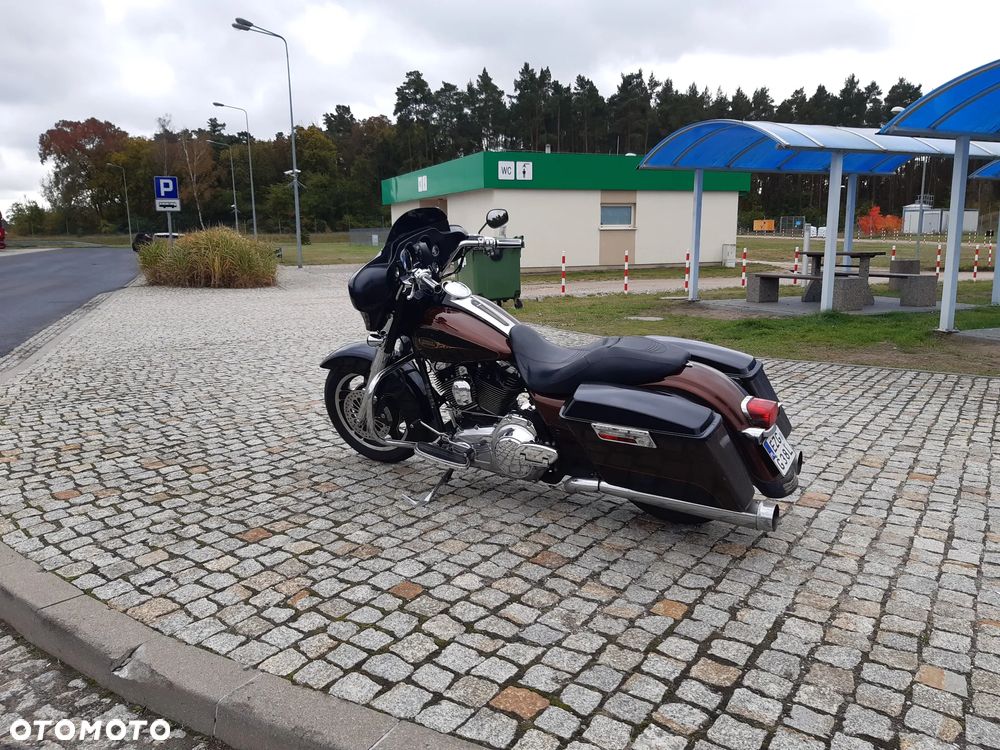 Harley-Davidson Touring Street Glide - 1