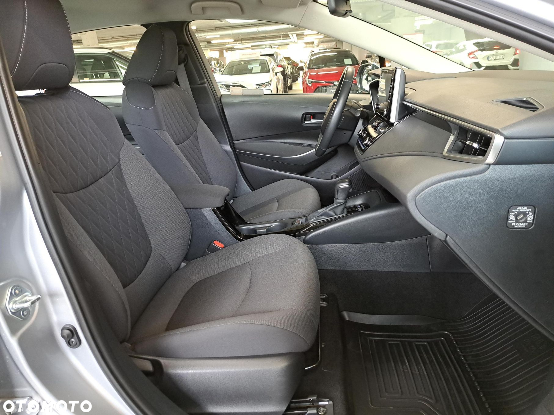 Toyota Corolla - 14