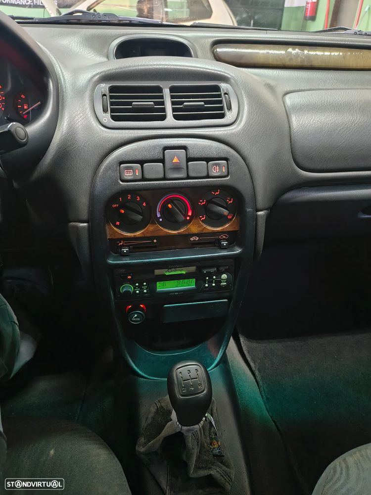 Rover 25 1.4 Classic - 10