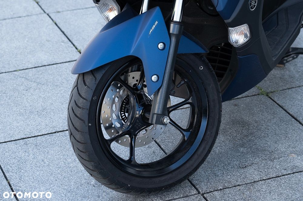 Yamaha NMAX - 6