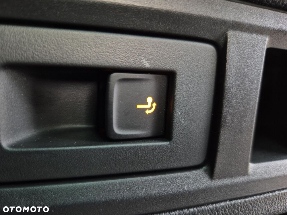 Skoda Octavia 2.0 TDI 4x4 Scout DSG - 33