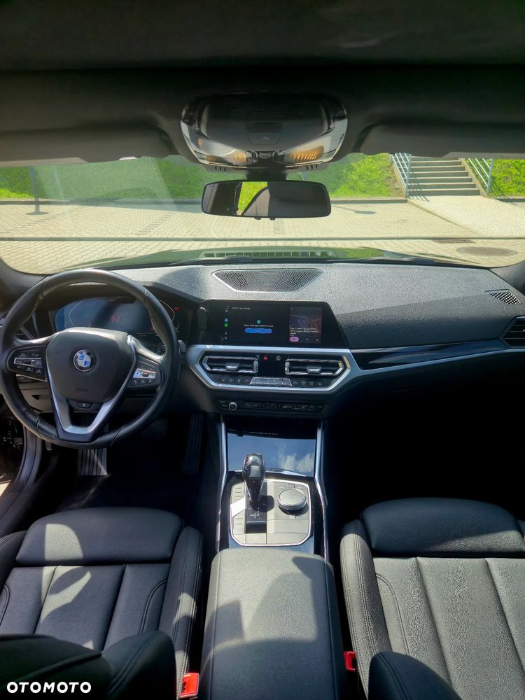 BMW Seria 3 330i GPF M Sport Shadow - 9