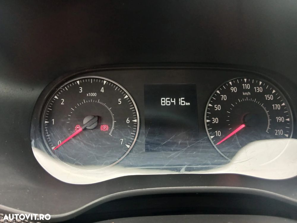 Dacia Sandero TCe 90 Essential - 7