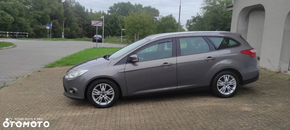 Ford Focus 1.6 TDCi DPF Trend - 4