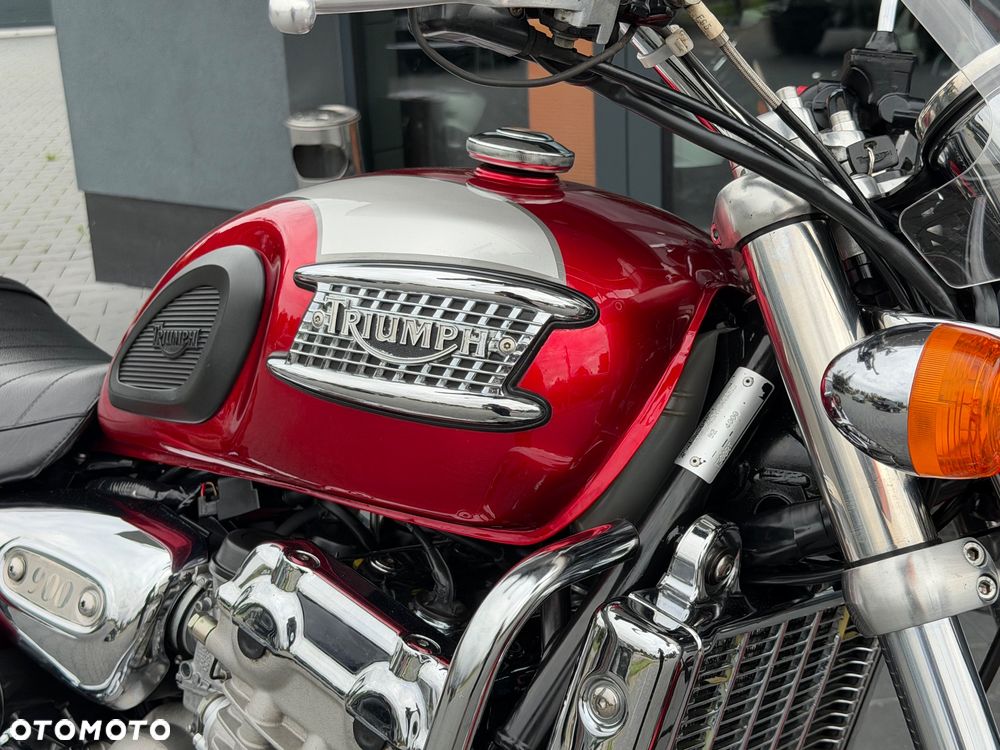 Triumph Thunderbird - 19