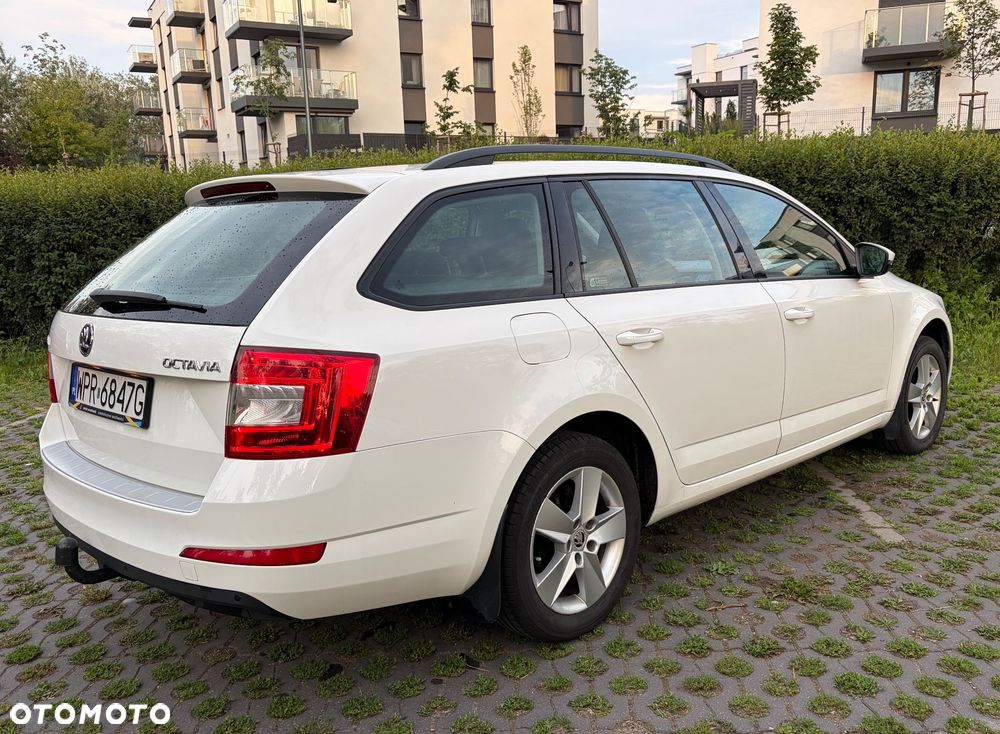 Skoda Octavia 2.0 TDI Elegance - 4