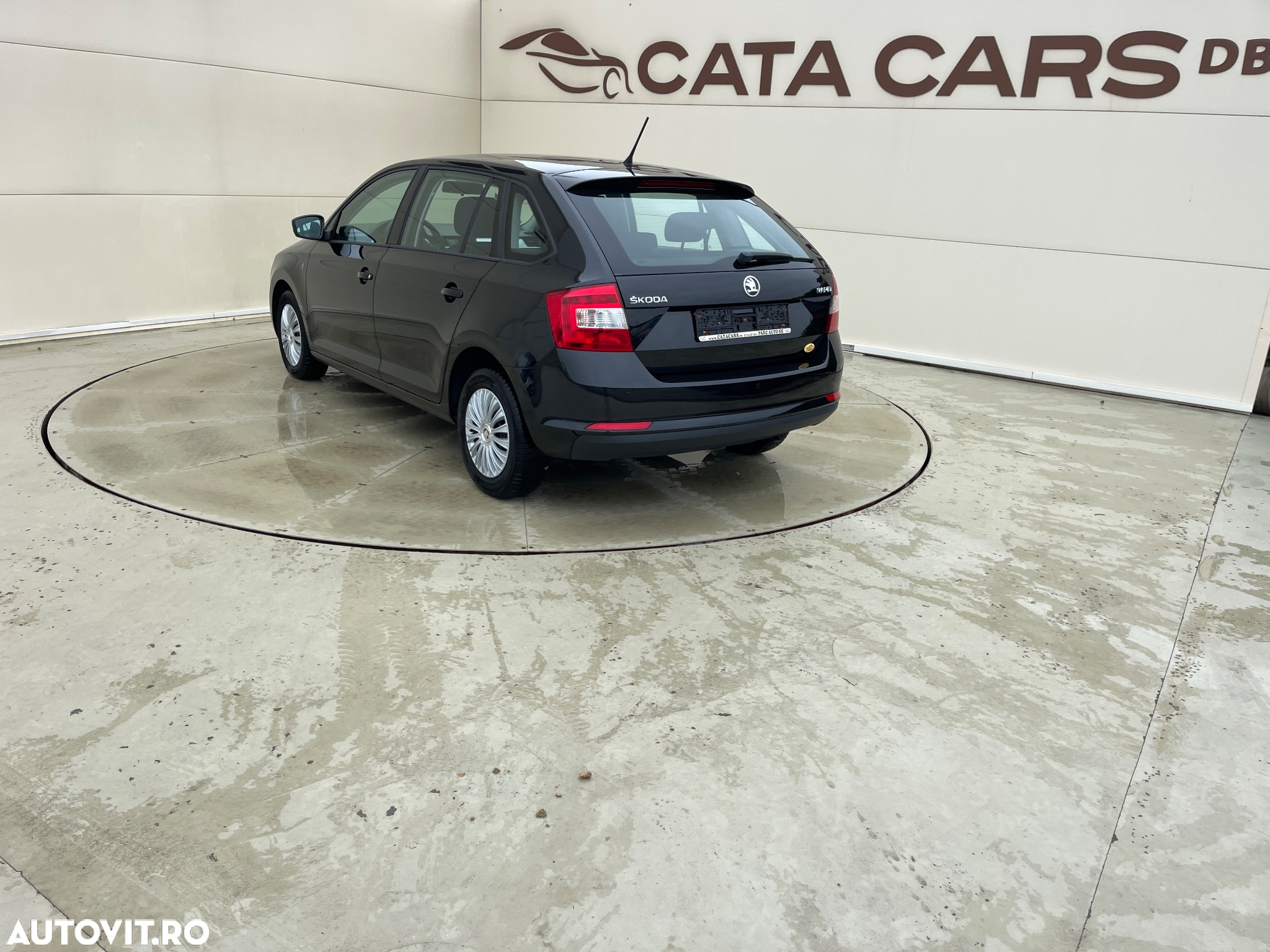 Skoda RAPID 1.2 TSI Ambition - 11