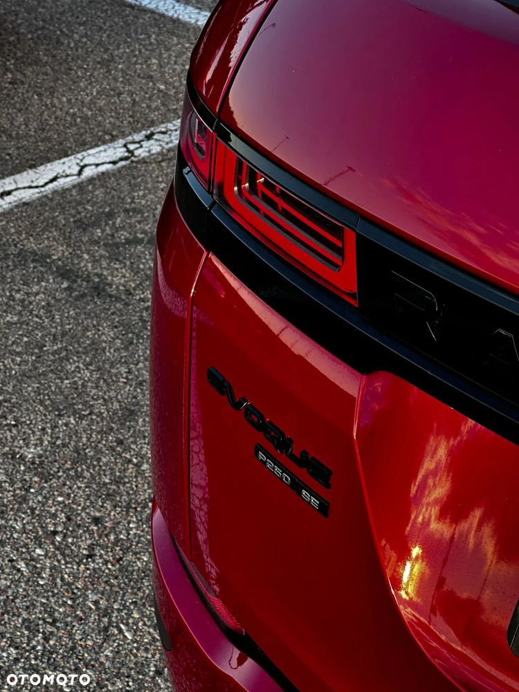 Land Rover Range Rover Evoque P250 R-Dynamic - 11
