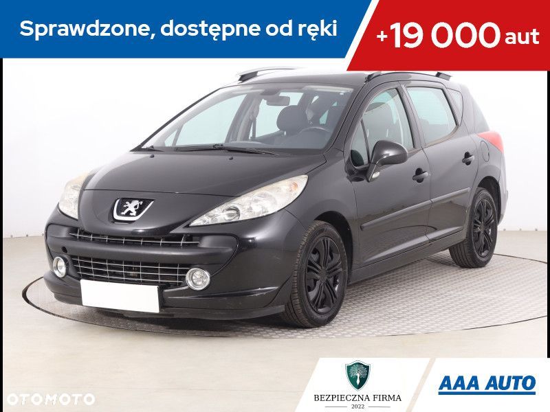 Peugeot 207 - 1
