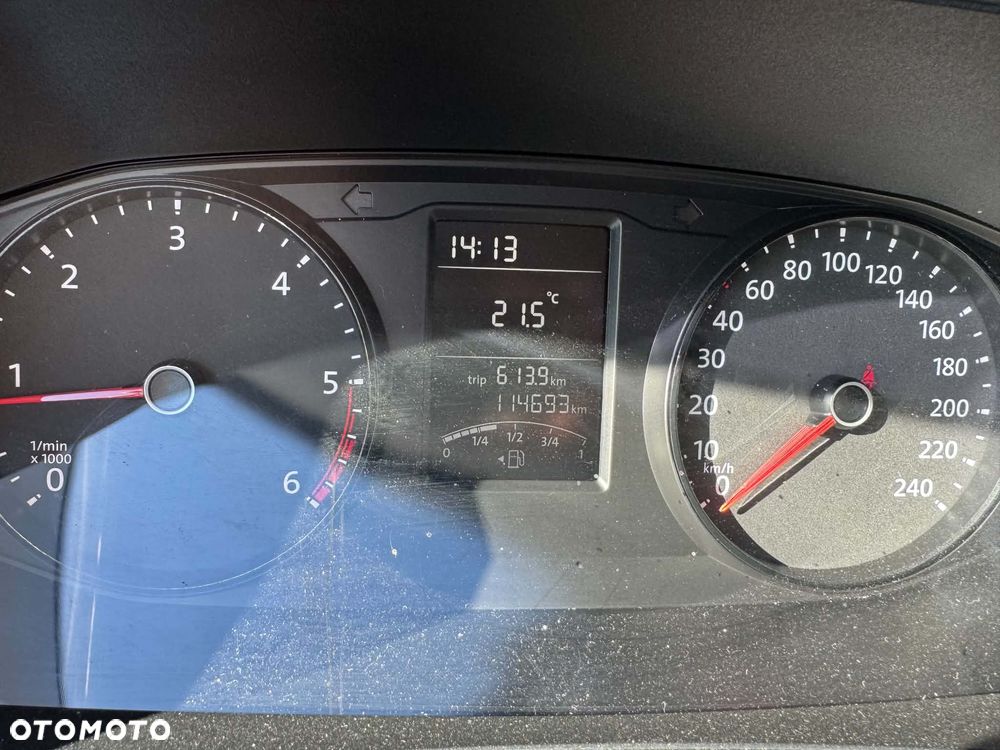 Volkswagen Transporter - 12