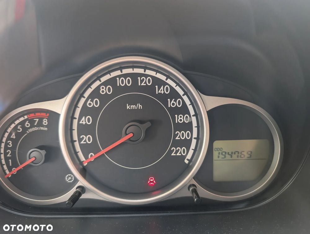 Mazda 2 1.5 Sport - 12