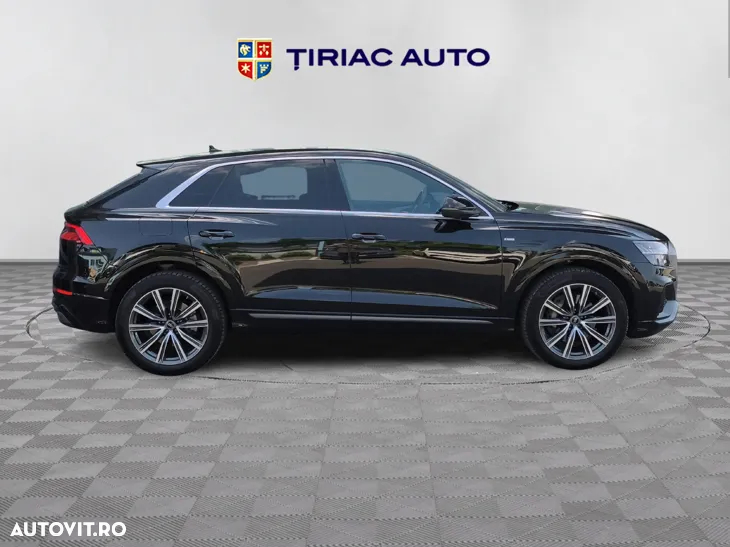 Audi Q8 55 TFSI quattro Tiptronic MHEV - 7